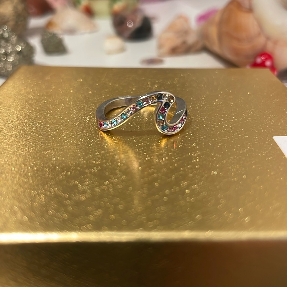 Size 6 Sterling Silver Wave Ring With Colorful Jewels